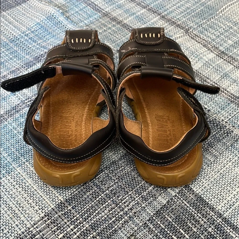 Kids Black Leather Strappy Sandals Barely Used Size 1